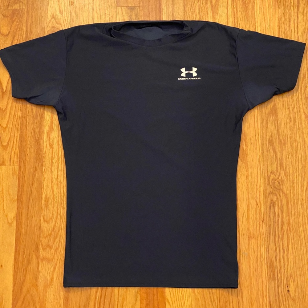 Skin tight Under Armour T-Shirts (Navy Blue)